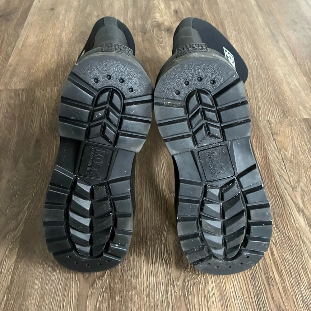 MUCK CHORE CLASSIC WORK BOOT in Black
